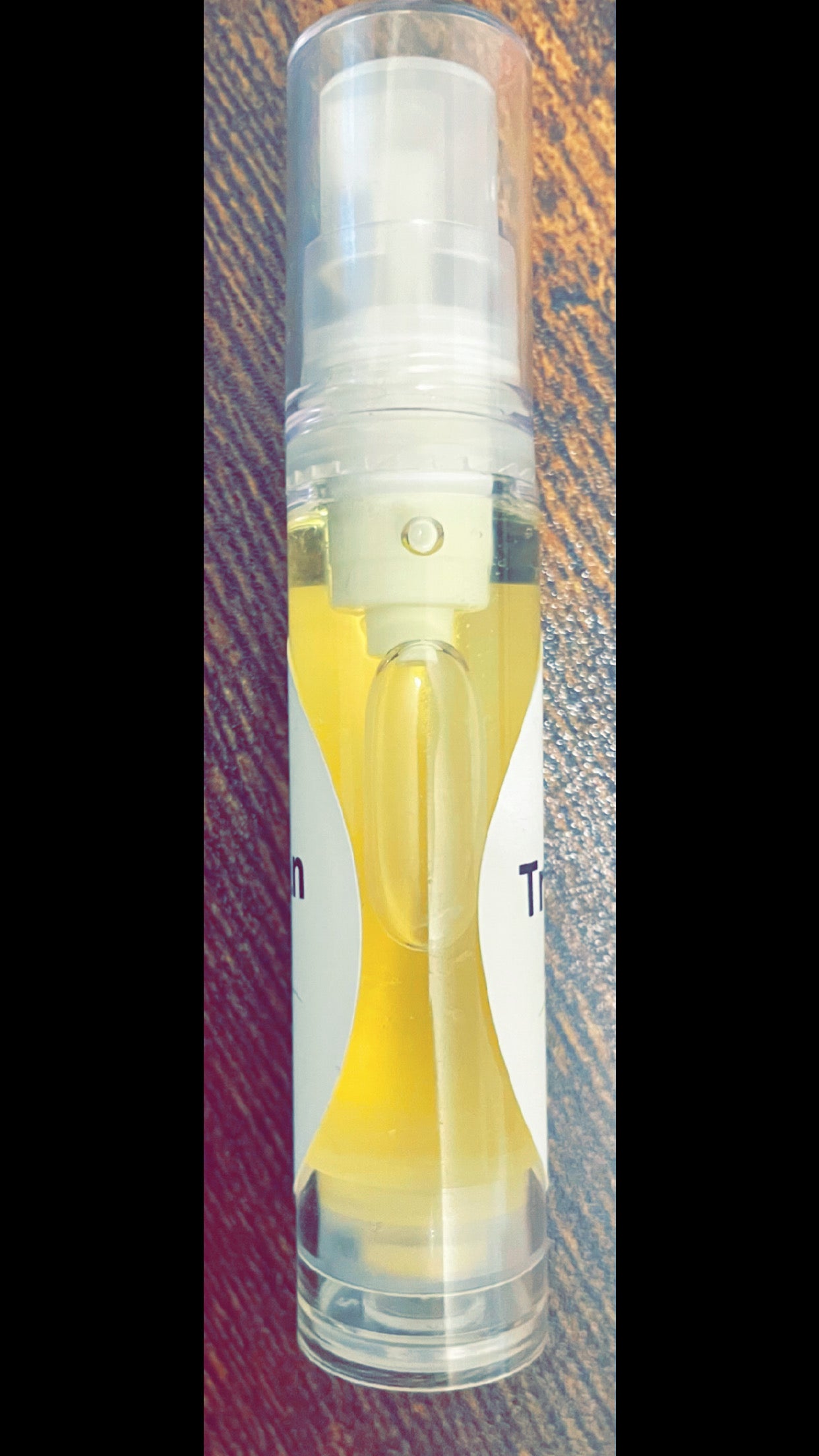 True Gentleman beard oil sample